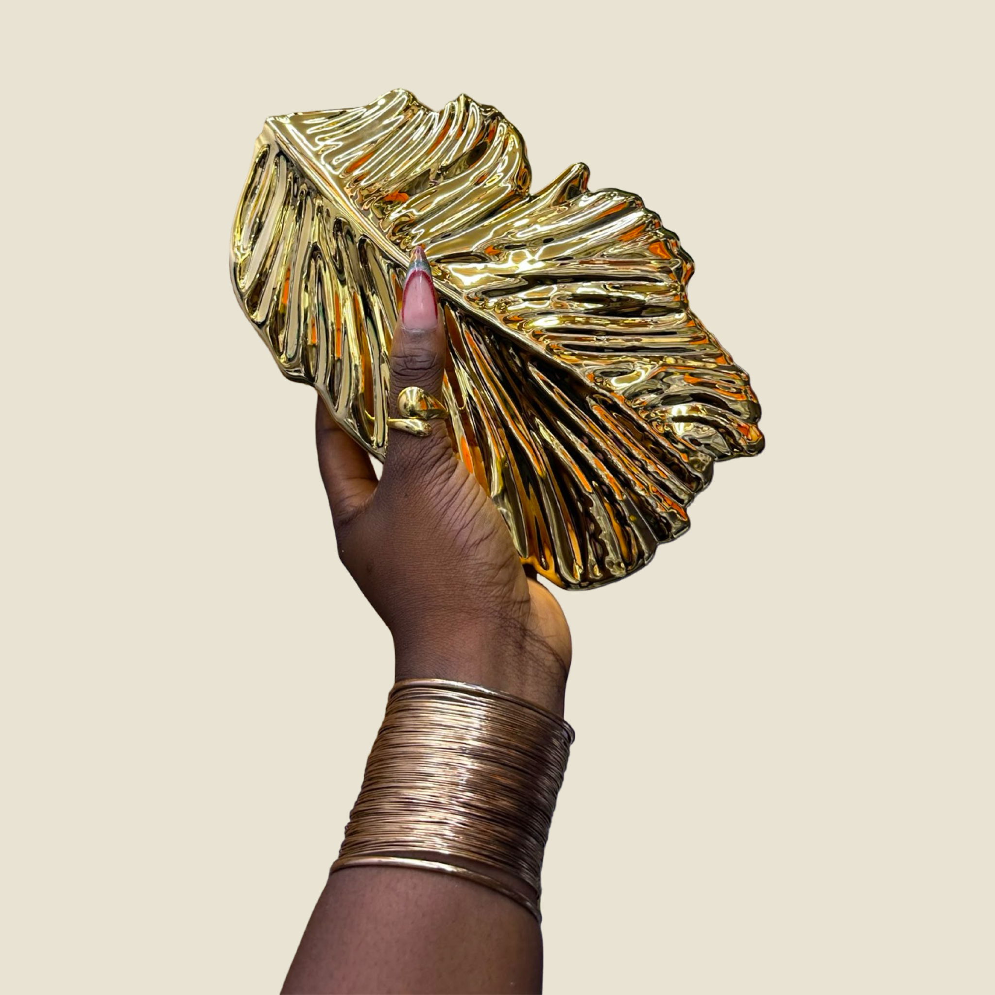 Textured Luxe Leaf Shaped purse