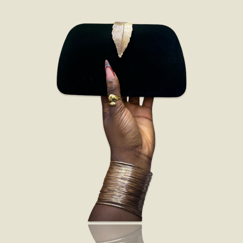 Ophelia velvet purse