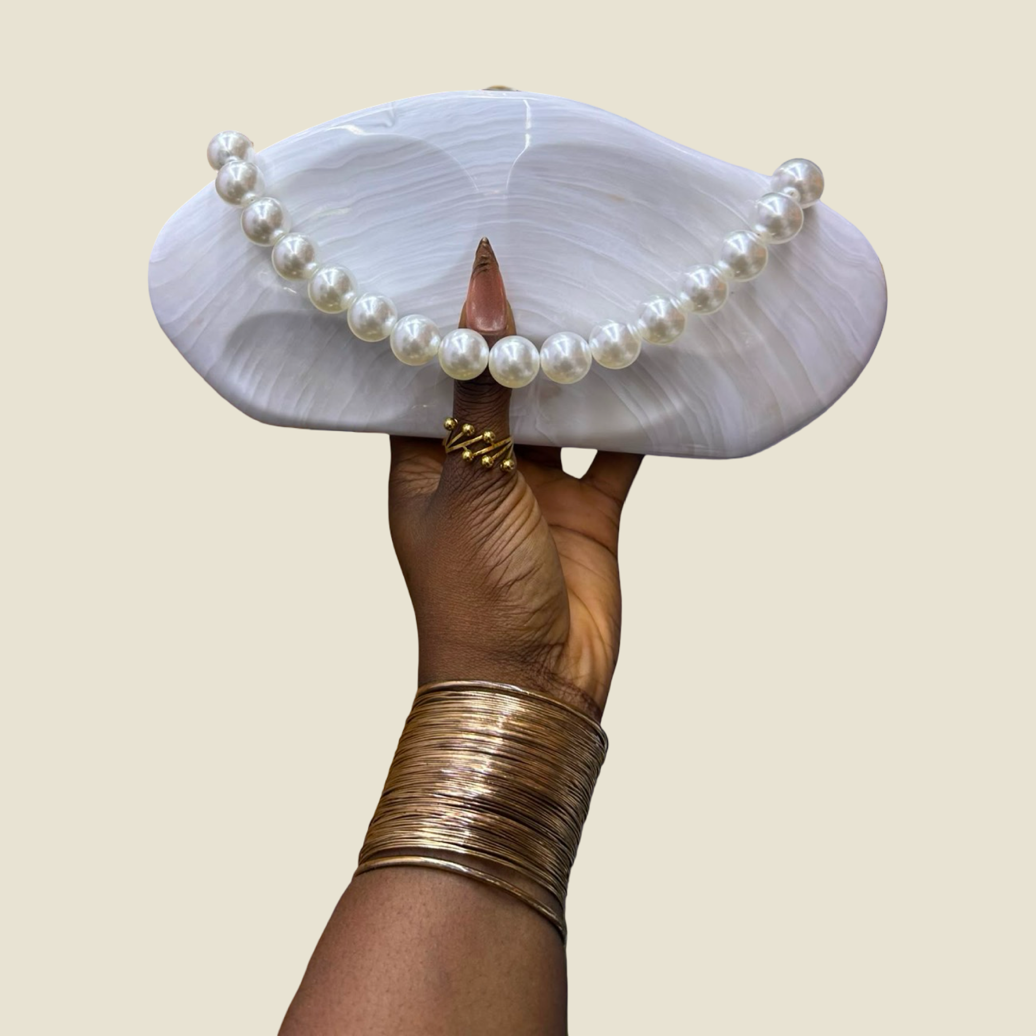 The Pearl Aura Purse