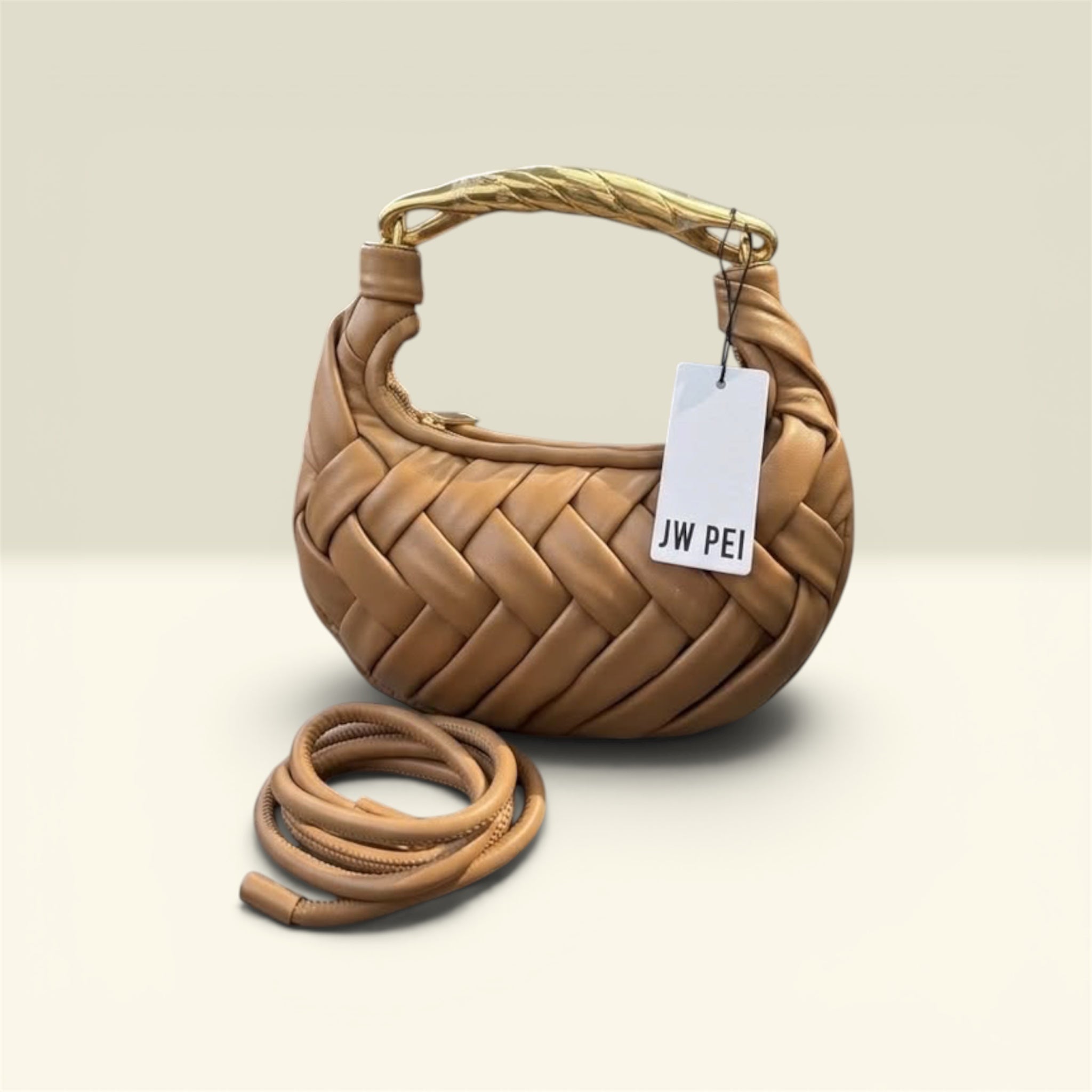The woven Muse Bag