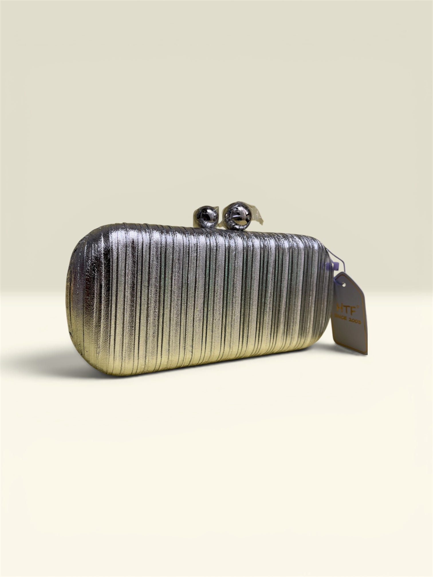 Ribbon chic purse