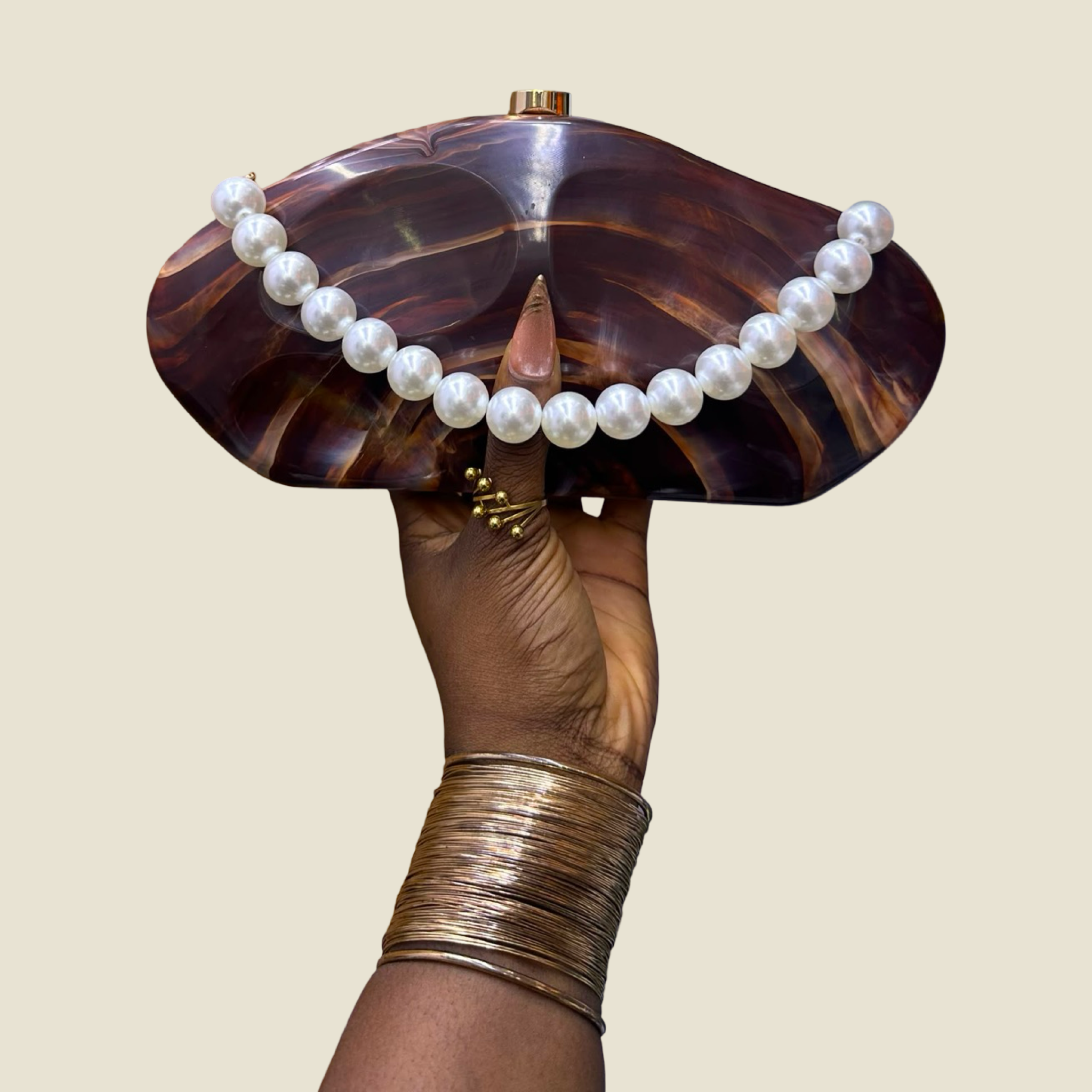 The Pearl Aura Purse