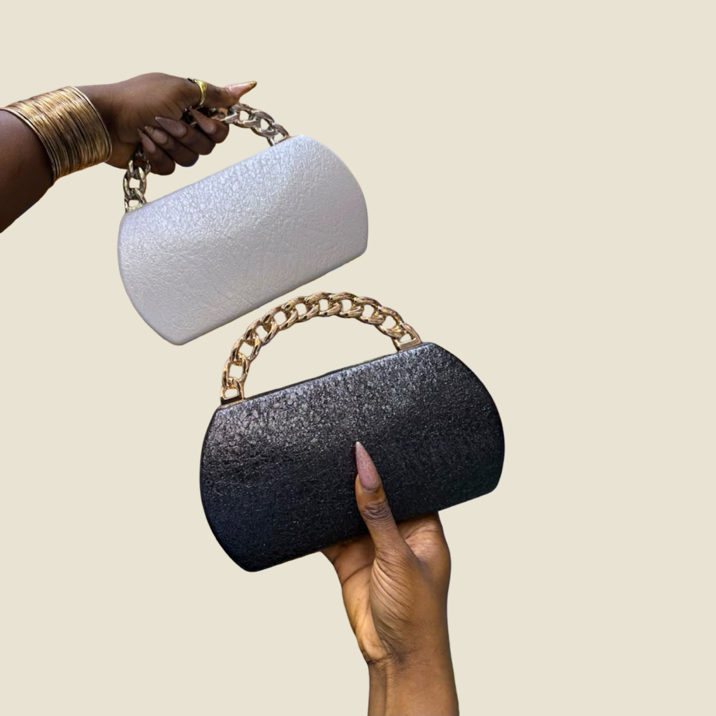 Luna chain purse
