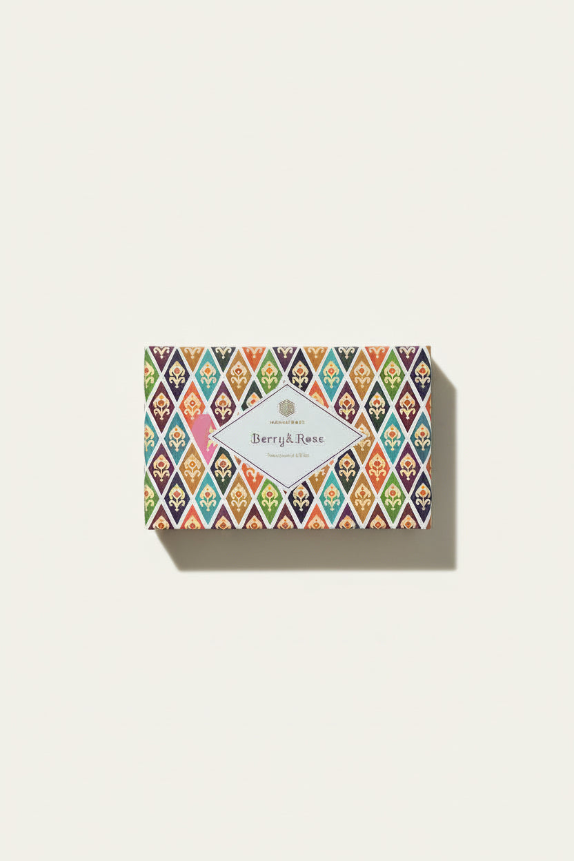 Wohnzimmer Berry and Rose Candle and diffuser set
